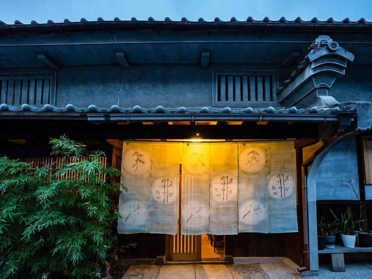 Udatsuya Osaka Villa