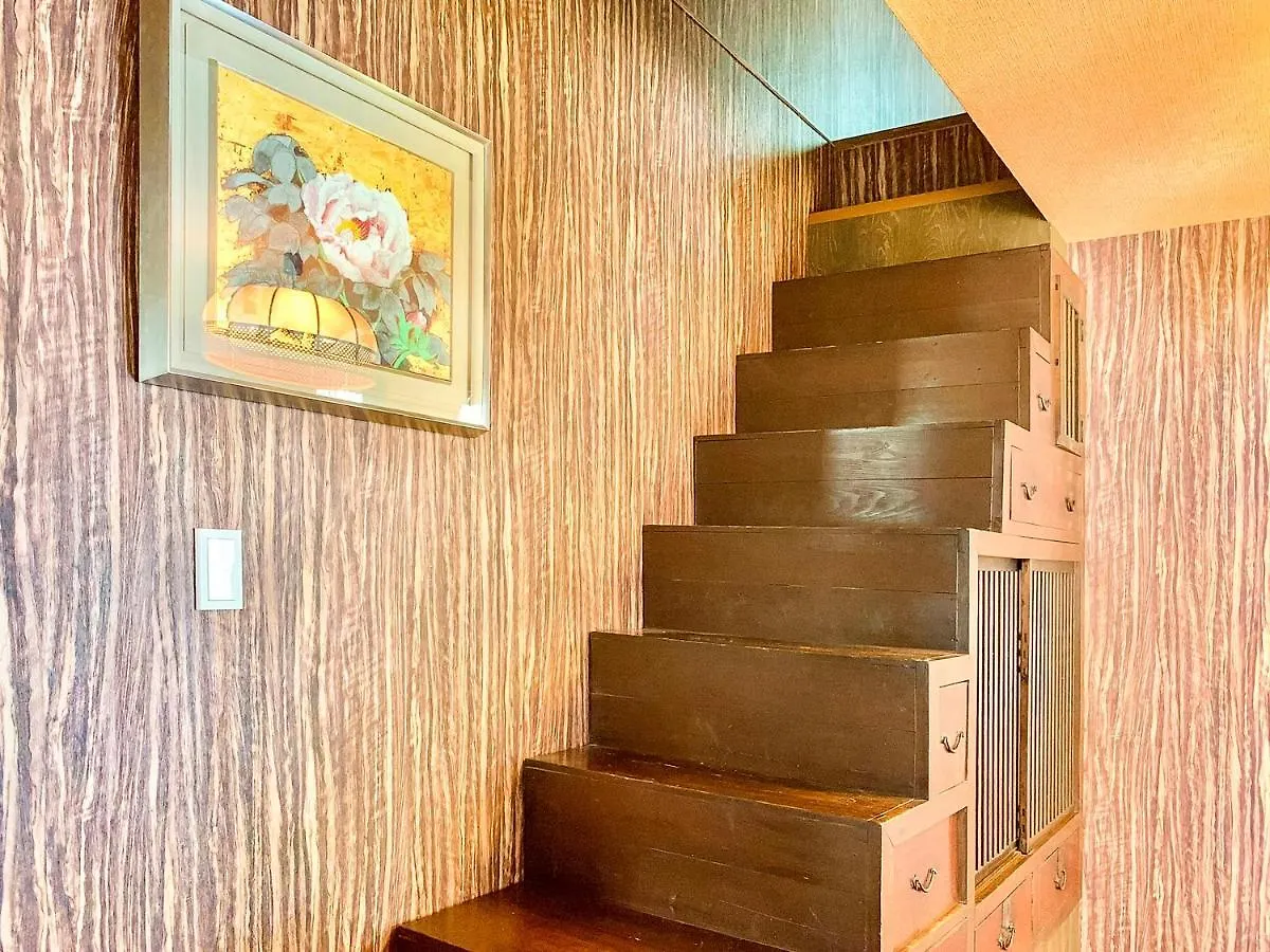 Villa Udatsuya Osaka Giappone