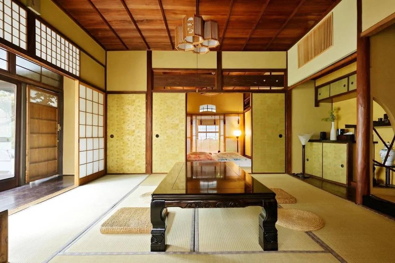 Udatsuya Osaka Villa