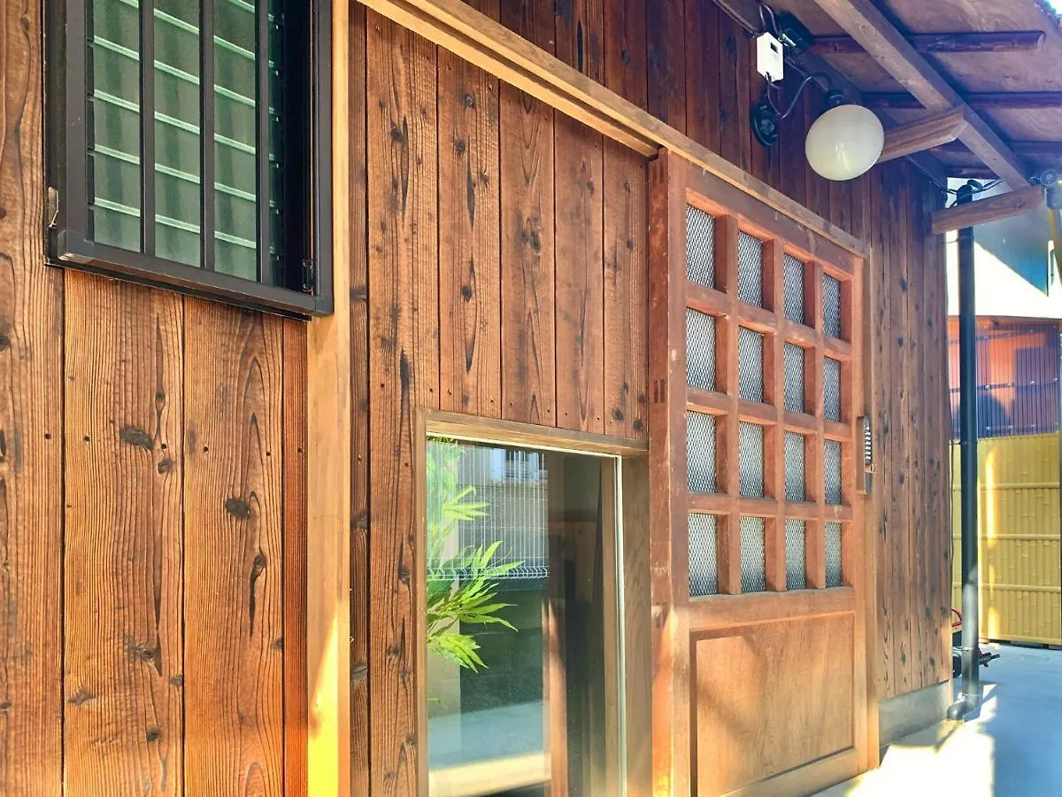 Villa Udatsuya Osaka Japan