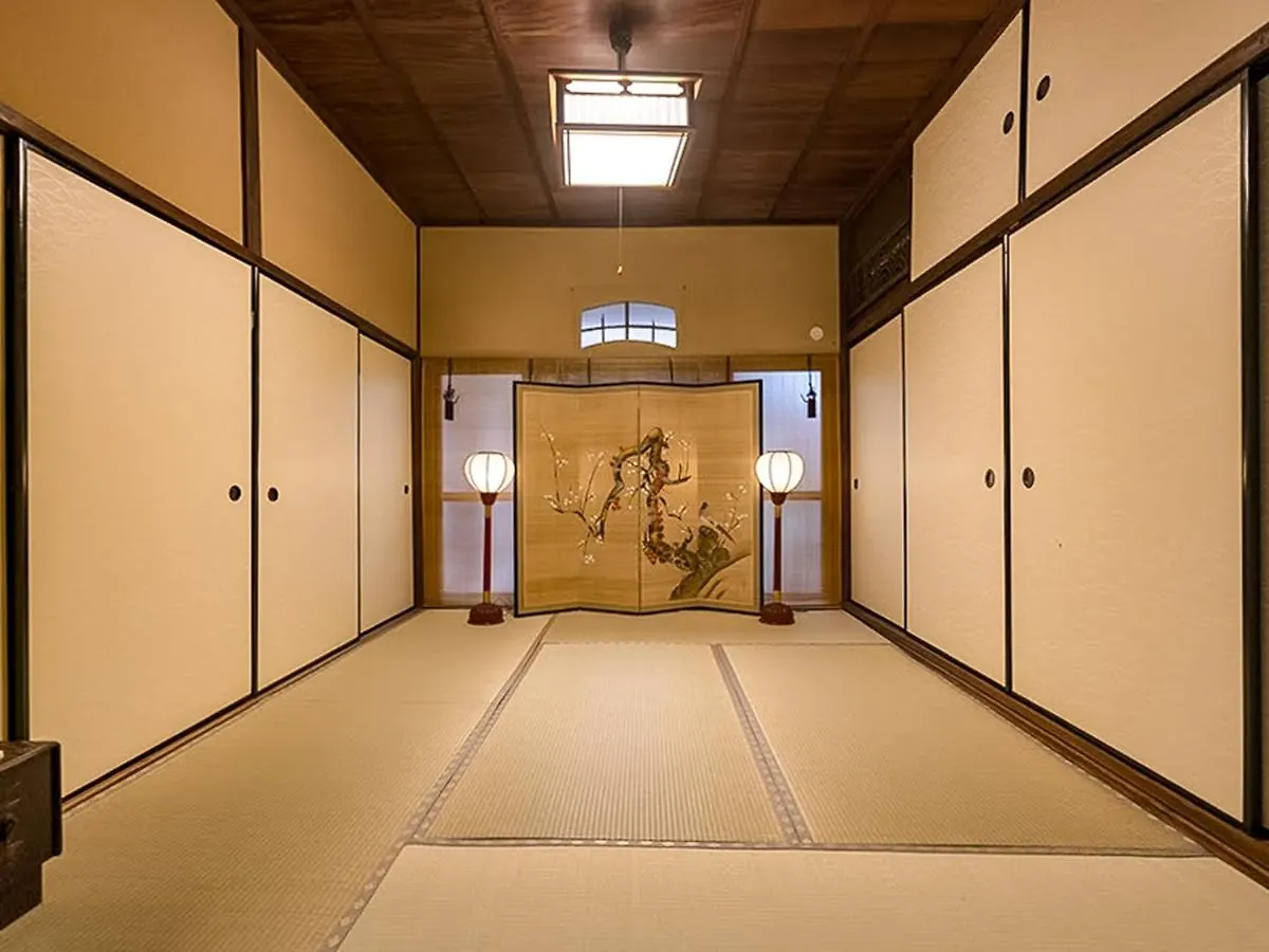 Villa Udatsuya Osaka